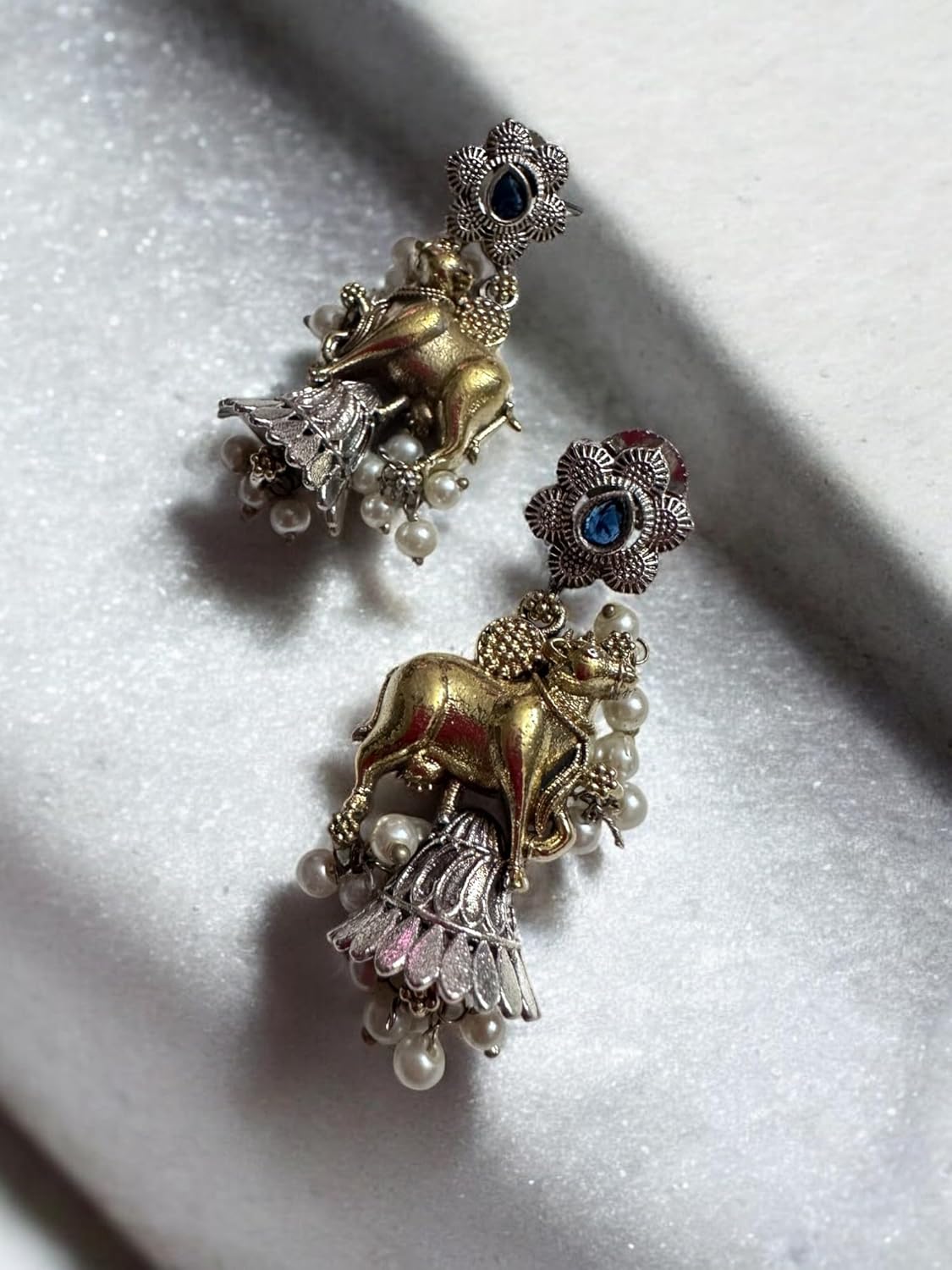 Vintage Style Elephant Pendant Necklace Set, Blue Stone, Antique Finish, Pearl Beads