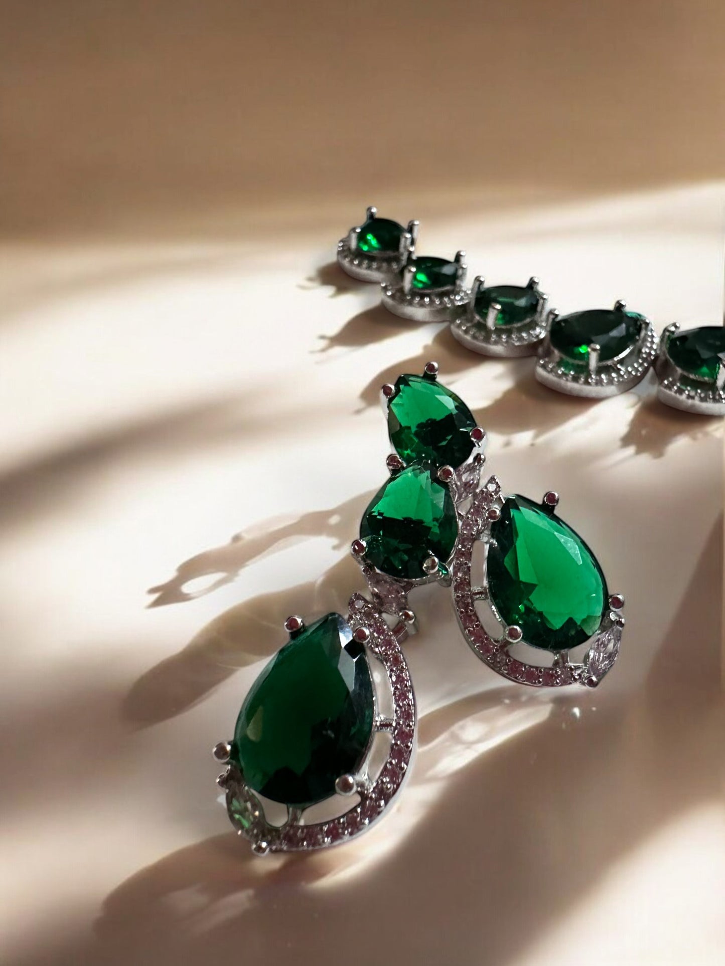 Blue Rhodium Plated Cubic Zircon Necklace Set