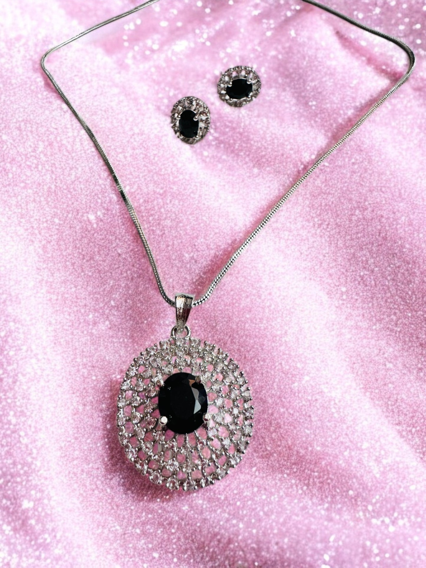 Rhodium Plated Classic Pendant Set