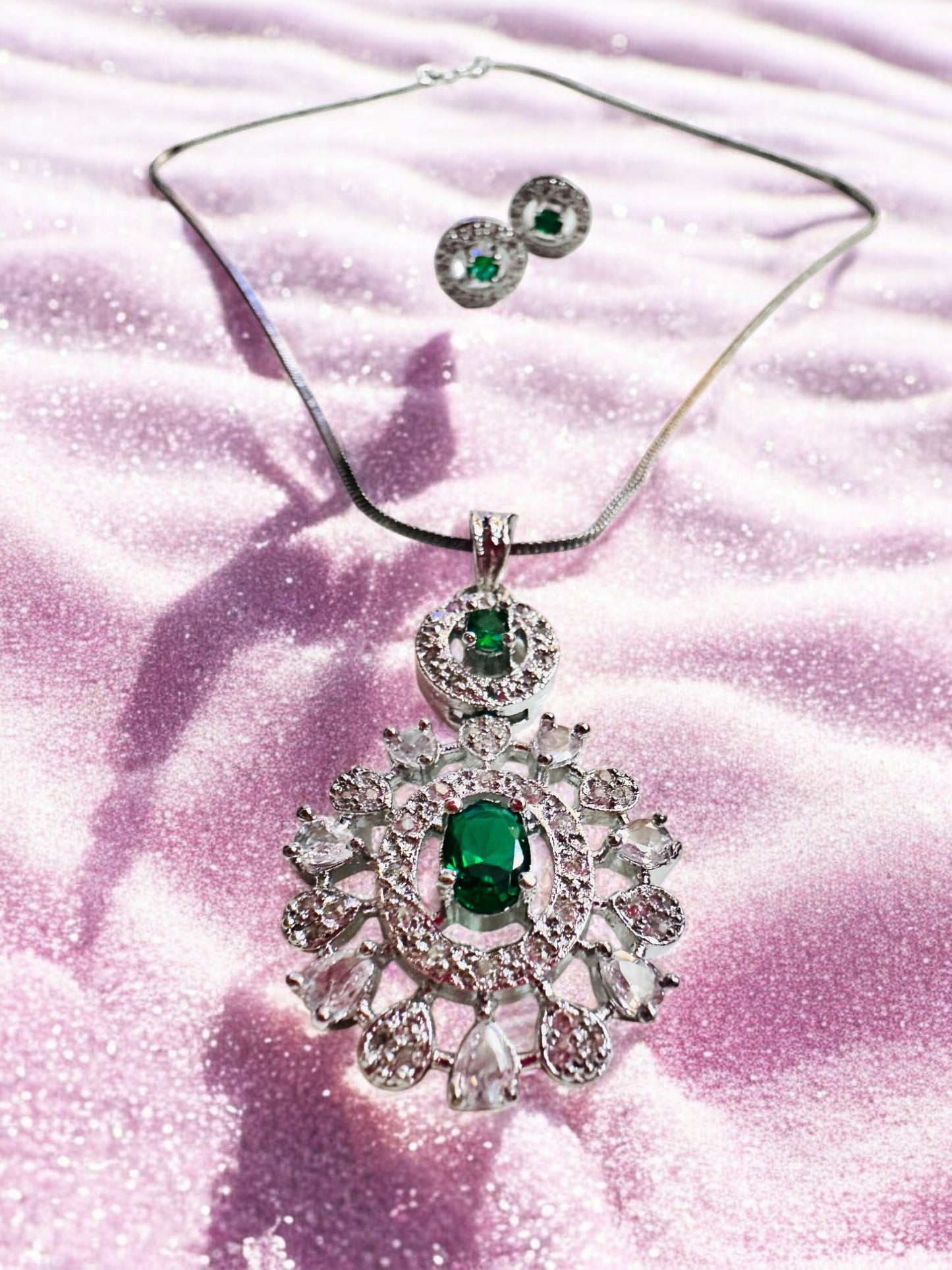 Rhodium Plated Oval Shape Pendant Set