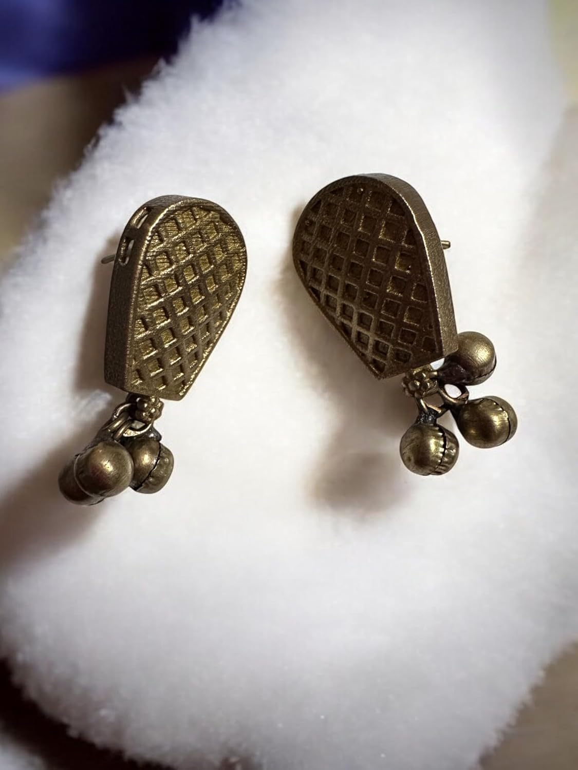 Antique Style Necklace Set with Earrings