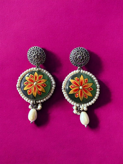 Rebekah Handpainted Handpainted Kalakaari Oxidized Necklace Set