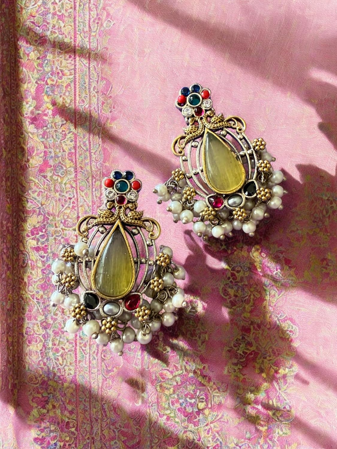 Rebekah Ethnic Flexible Hasli Set with Yellow Teardrop Pendant