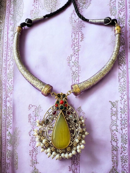 Rebekah Ethnic Flexible Hasli Set with Yellow Teardrop Pendant