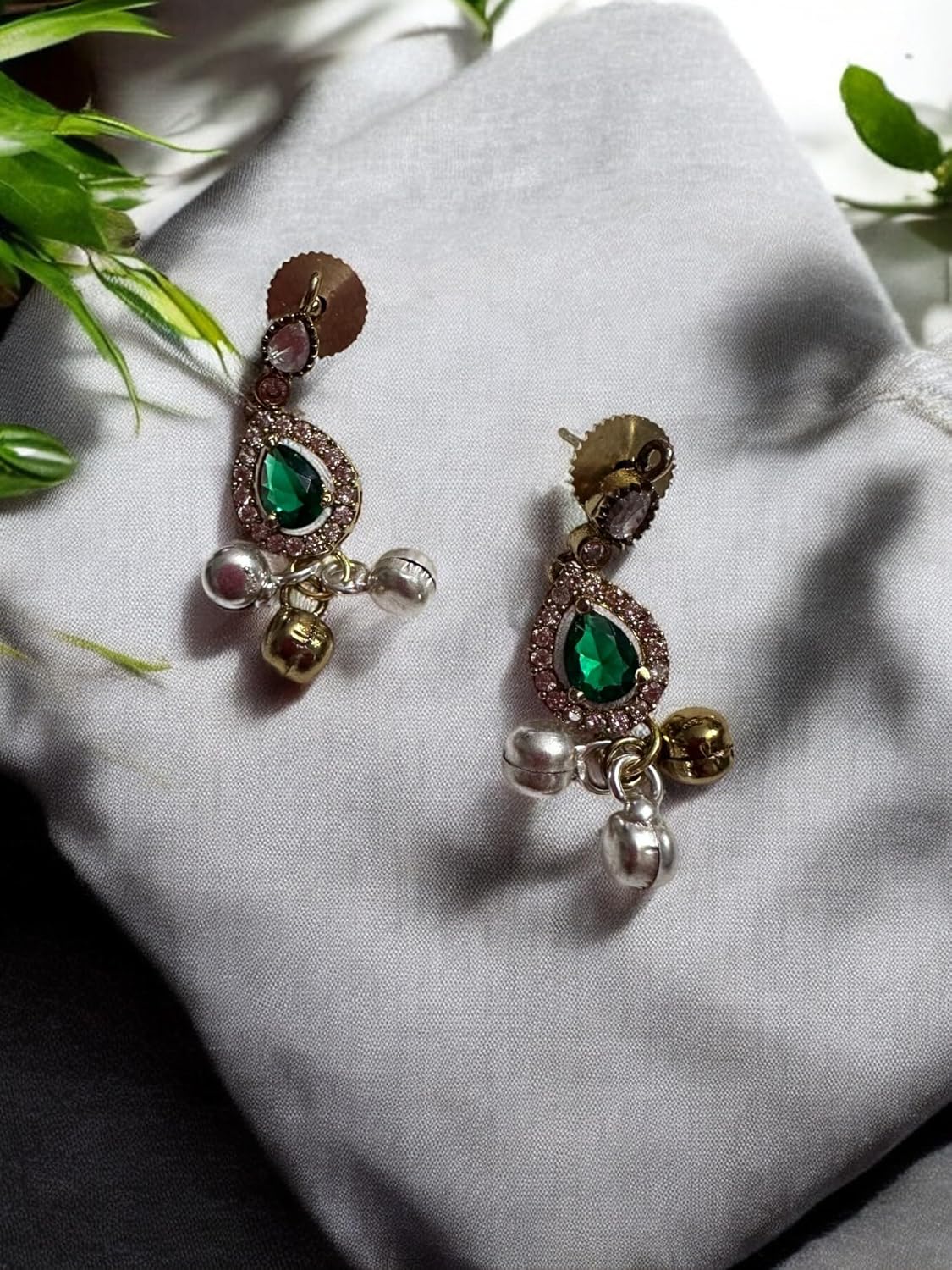 Vintage Style Choker Necklace and Earring Set, Green Gemstones, Crystal Accents