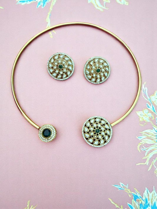 Kundan Encrusted Hasli Necklace Set with Circular Floral Motif