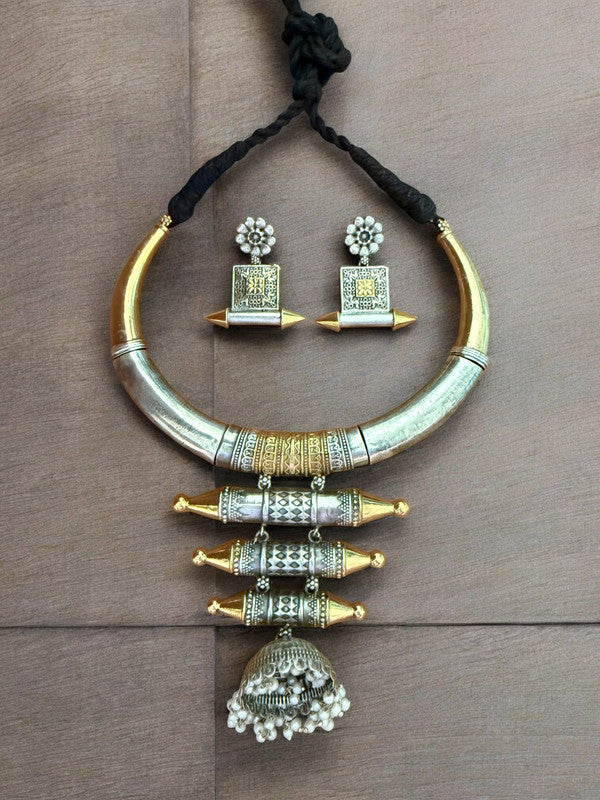 Tribal Heritage Dual Tone Hasli Set with Cylindrical Danglers