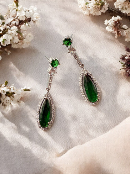 Designer Stone-Studded Necklace Set with Matching Earrings
