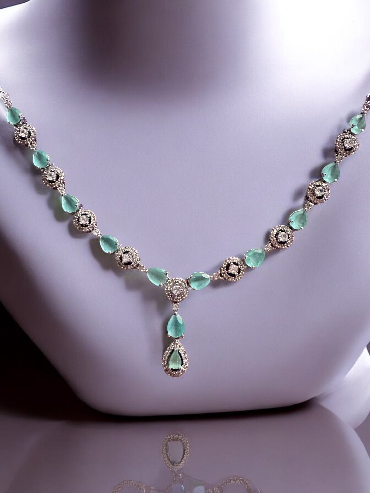 Classic Mint Green Stone Studded Necklace Set