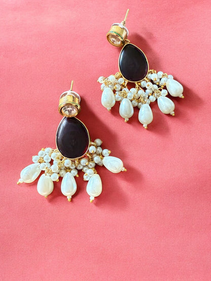 Handcrafted Beaded Chain with Baroque Pearls and Tanjore Pendant Set