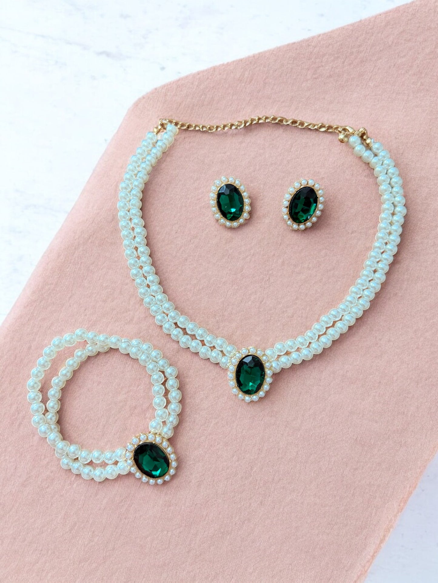 Elegant Imitation Pearl Beaded Choker Set
