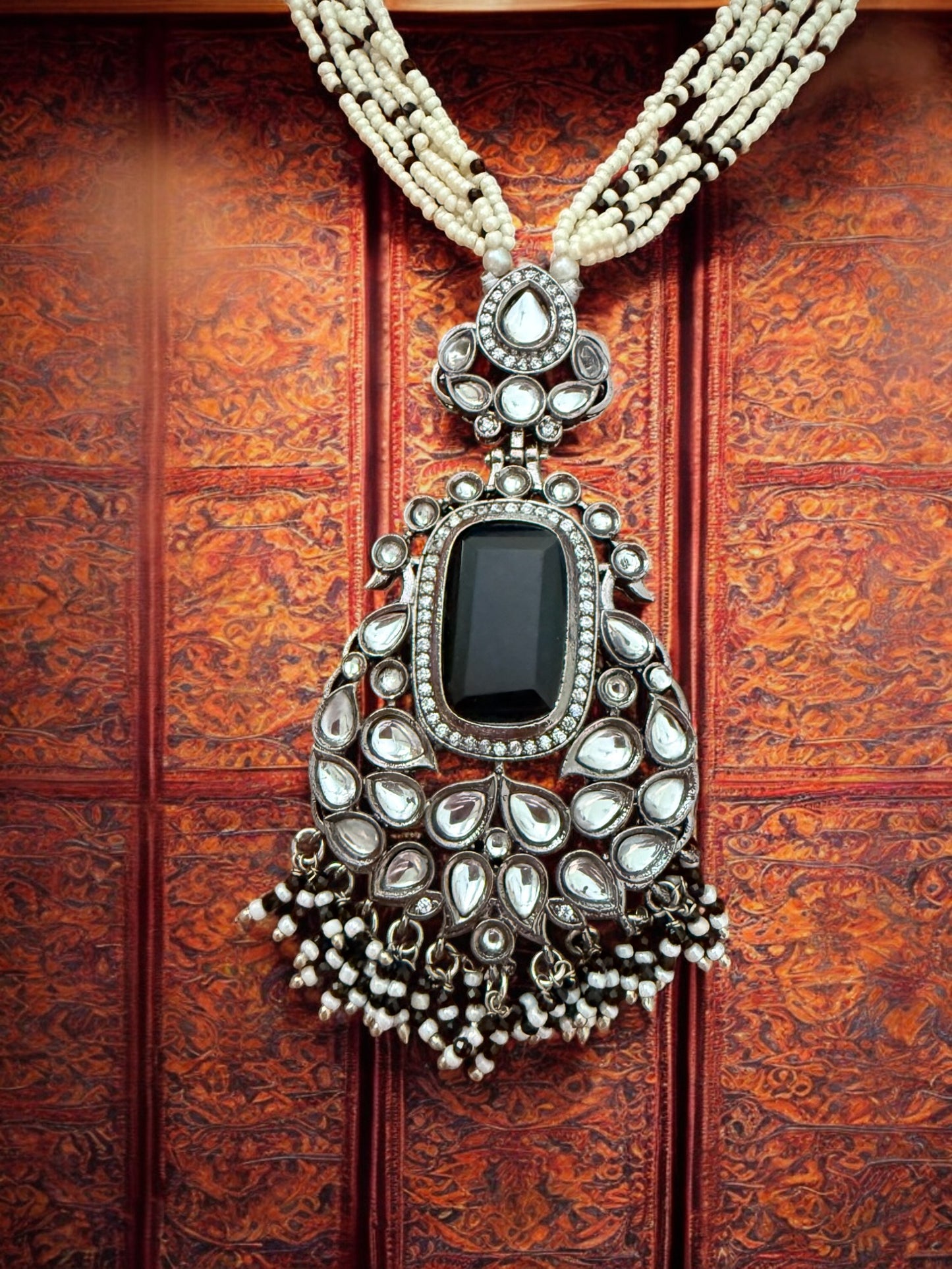 Black Stone Beaded Anitque Necklace set with Pearl Beaded Strands