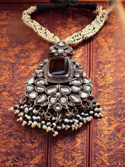 Black Stone Beaded Anitque Necklace set with Pearl Beaded Strands
