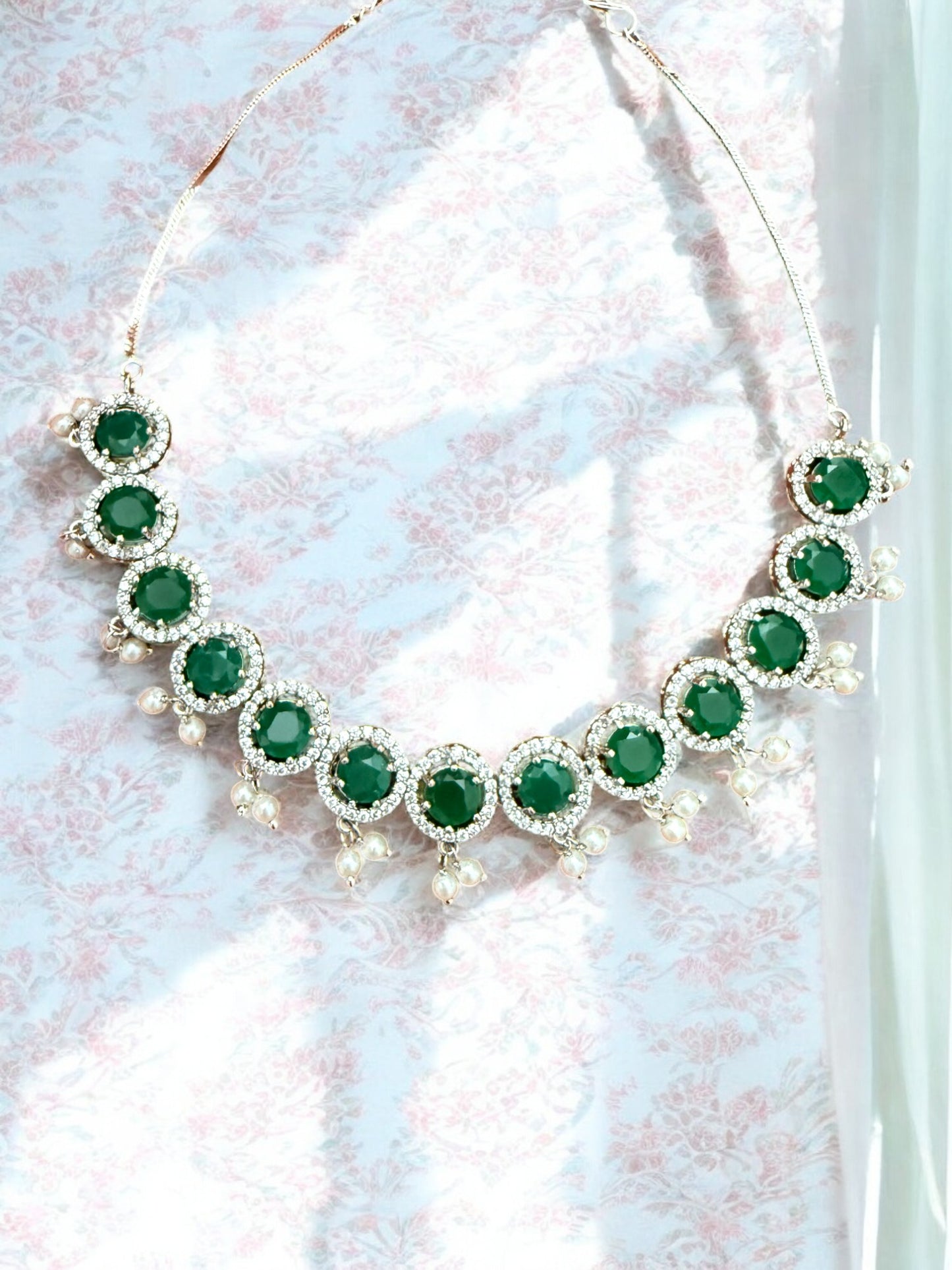 Emarld Green Stone Necklace set with Pearl Accents