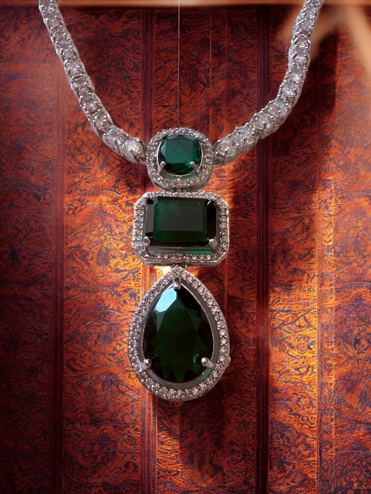 Emarld Green Statement Stone Zircon Pendant Set with Stud Earrings