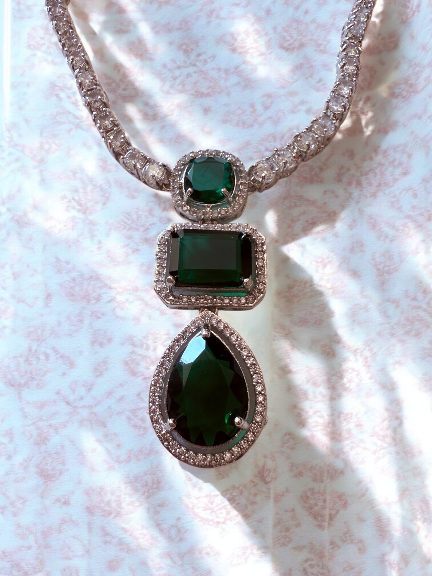 Emarld Green Statement Stone Zircon Pendant Set with Stud Earrings