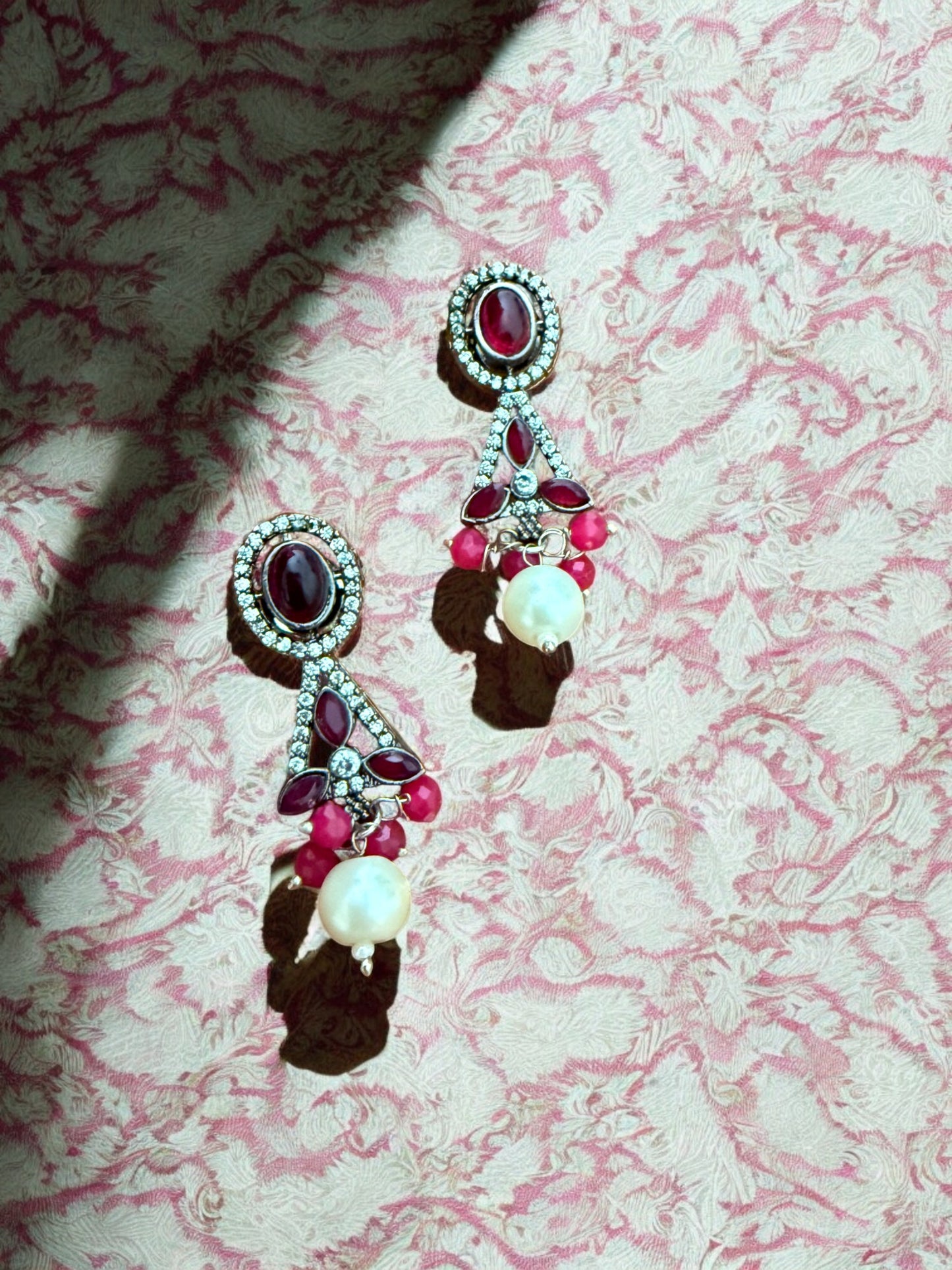 Maroon Oval and Teardrop Stone Necklace Set with Pink Beads and Pearl Drops