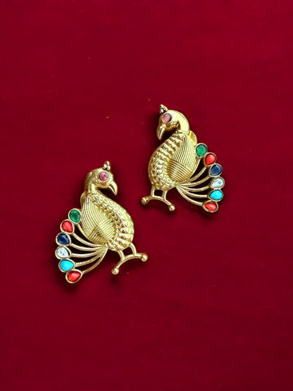 Majestic Peacock Motif Hasli Set with Enamel Accents