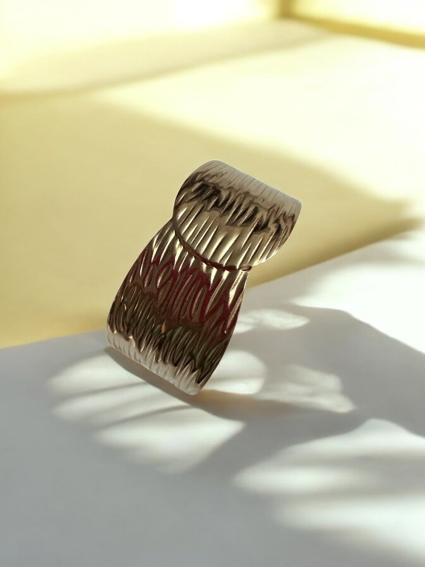 Textured Gold Cuff Bracelet with Modern Elegance