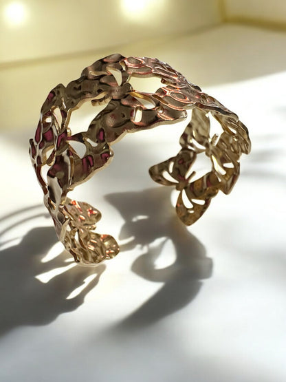 Butterfly-Inspired Gold Cuff – A Symbol of Elegance and Transformation