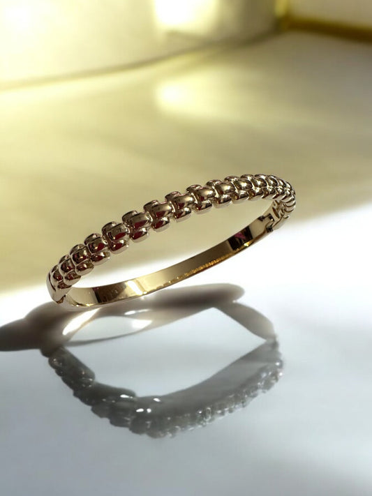 Timeless Gold Bracelet with Beaded Detailing – Understated Elegance