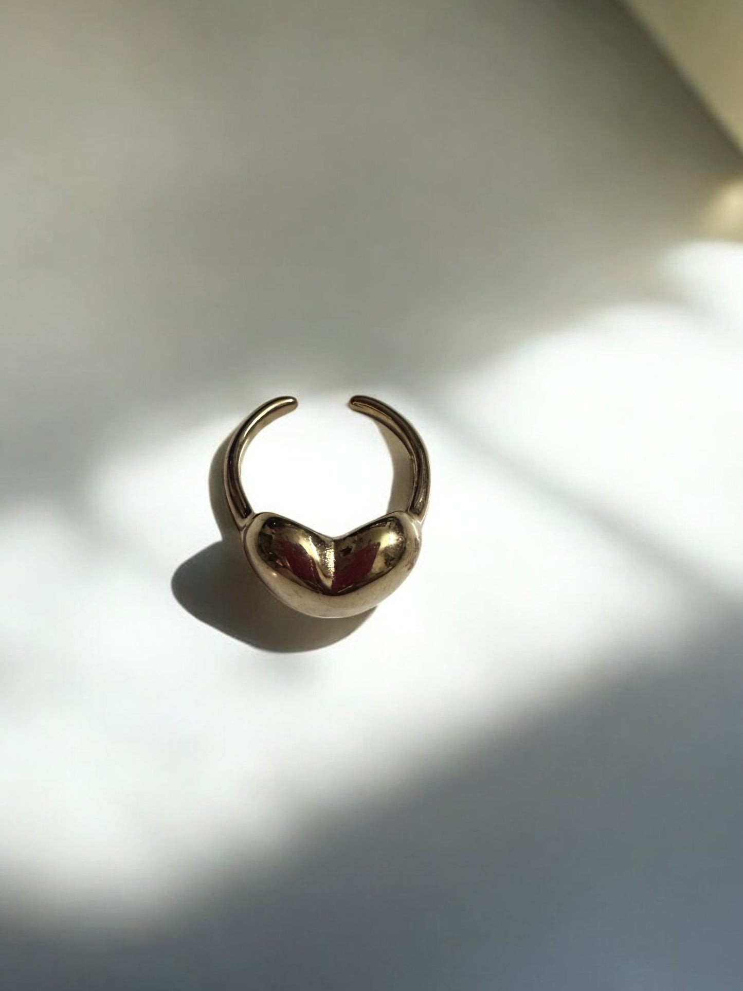 Elegant Gold Heart Ring