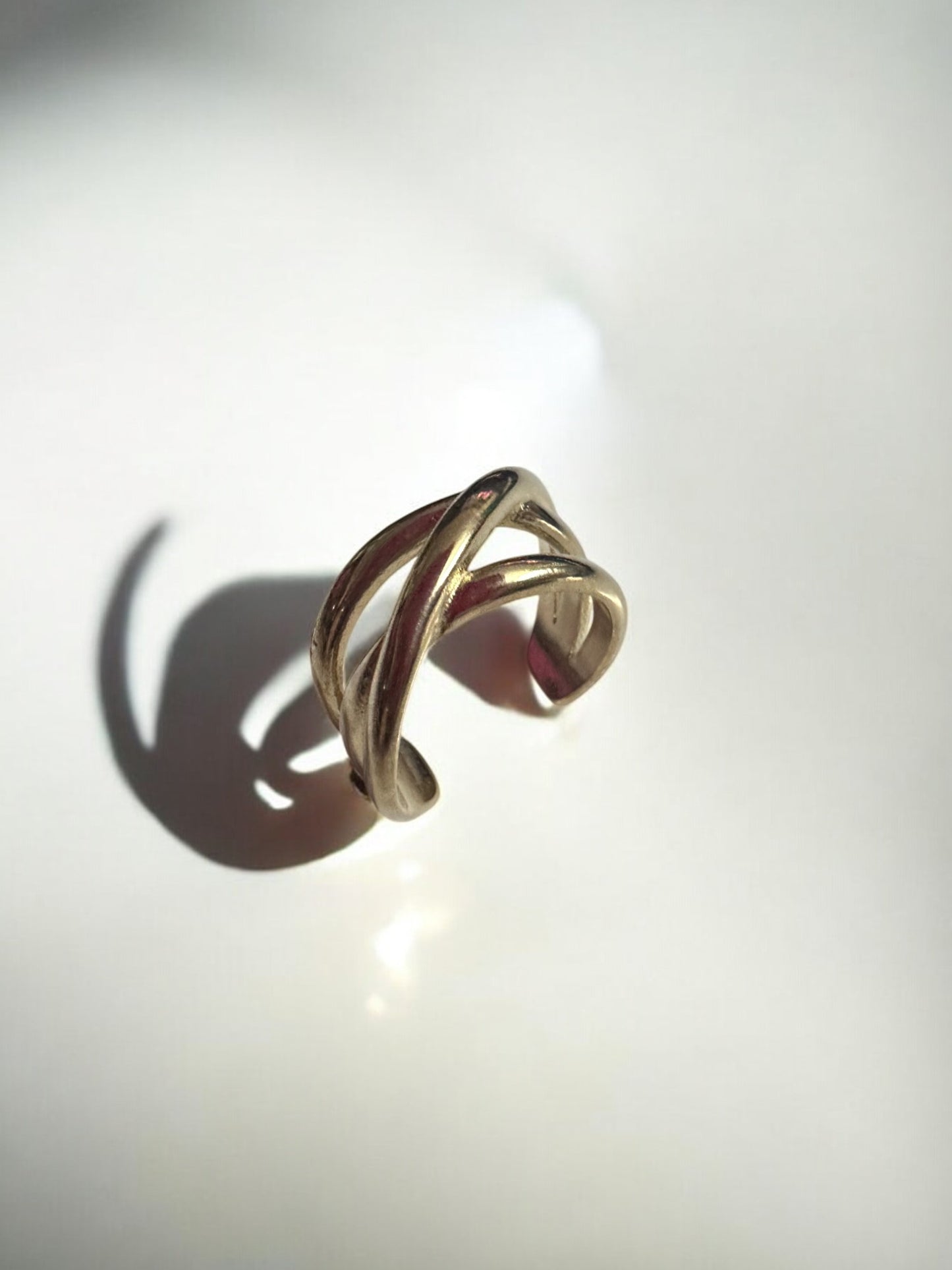 Bold & Elegant Twisted Gold Ring