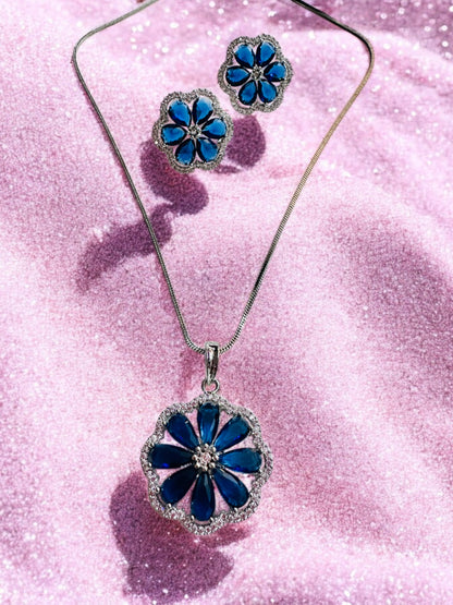 Rhodium Plated Floral Design Pendant Set