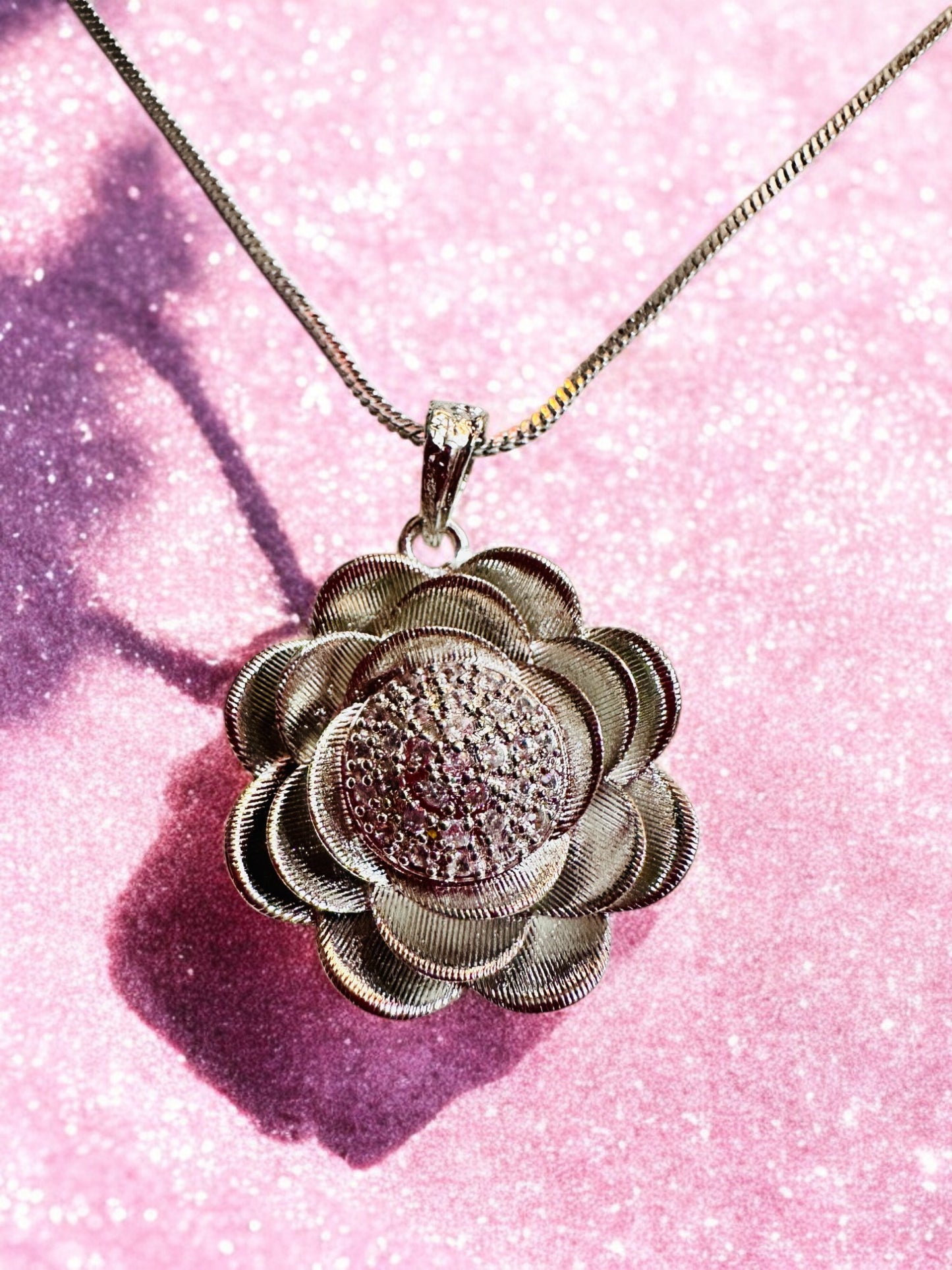 Rhodium Plated Flower Design Pendant Set