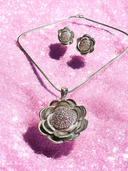 Rhodium Plated Flower Design Pendant Set