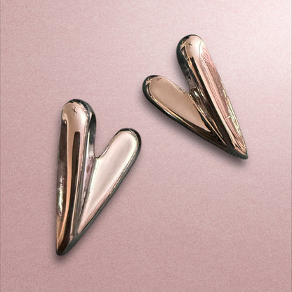 Sculpted Love: Modern Metallic Heart Earrings