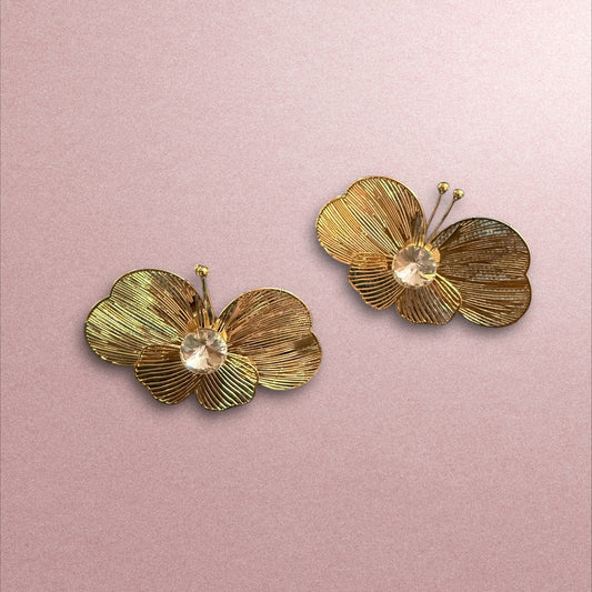 Golden Butterfly Radiance: A Touch of Nature’s Elegance