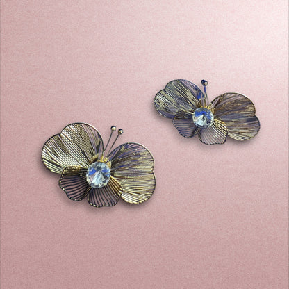 Golden Butterfly Radiance: A Touch of Nature’s Elegance