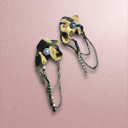Sculptural Elegance: Gold & Pearl Draped Earrings