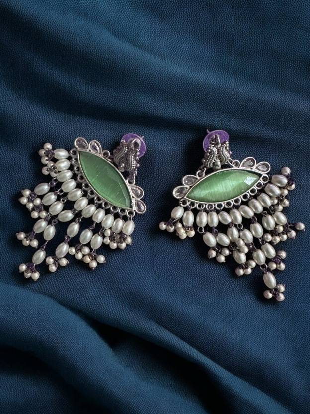 German Silver Green Monalisa Pearl Dangling Earrings Alloy Drops & Danglers