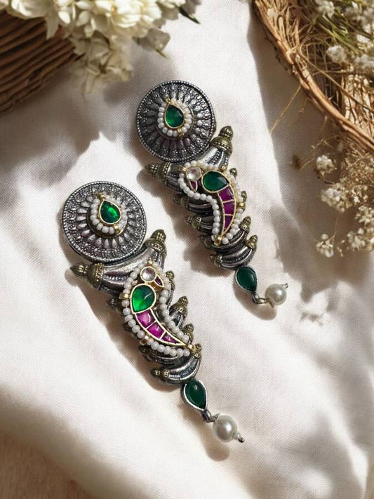 Jadau Pachi Kundan Uniqe Long Earrings Alloy Drops & Danglers